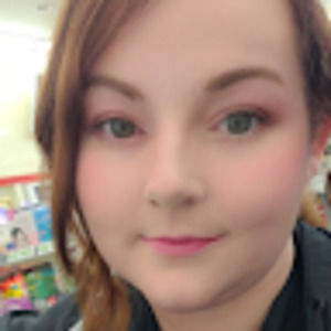Meet your Posher, Angelique